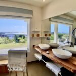 Villa Brisa bathroom en-suite