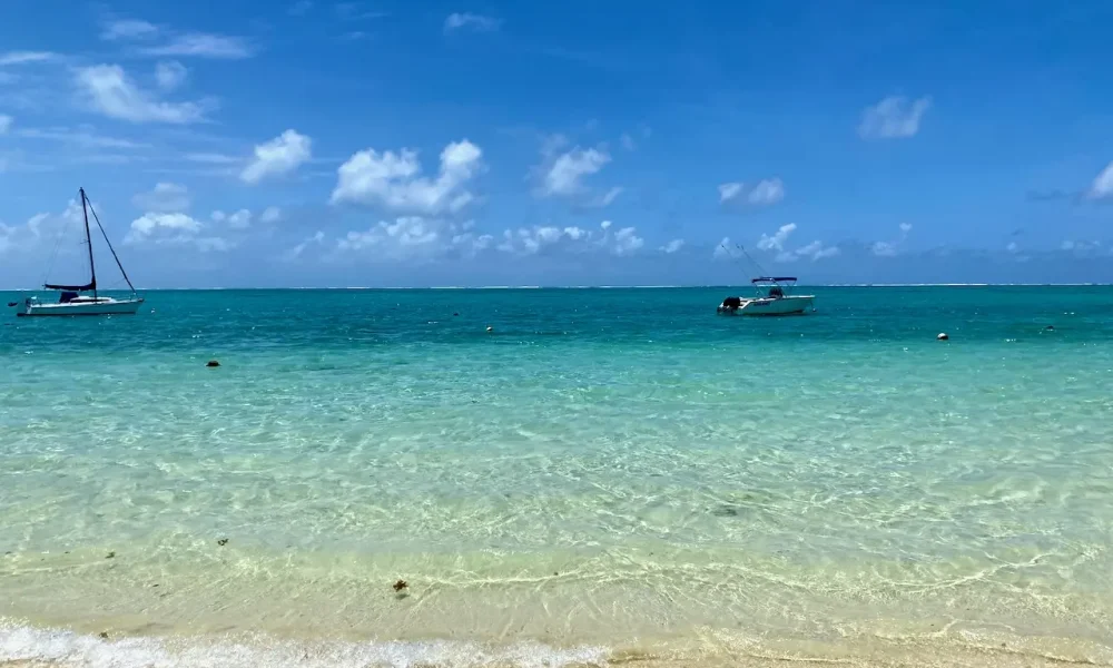 Beach Heaven Apartment - 3 of 30