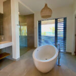 Pointe Azur master bedroom en-suite