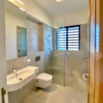 Pointe Azur bathroom