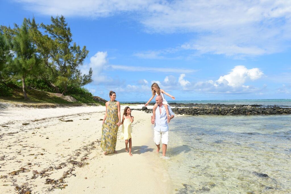 Villa-Virginia-beach-walk