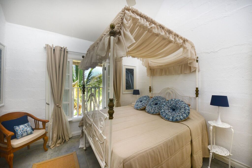 Villa-Virginia-bedroom-4