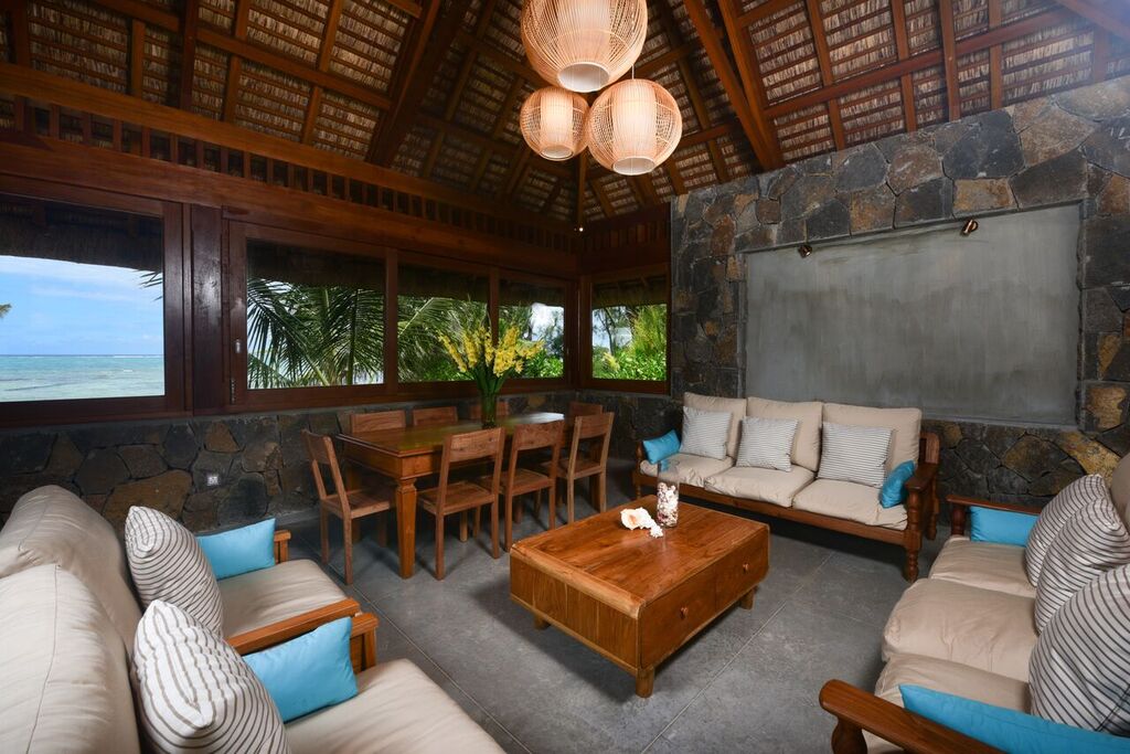 Villa-Virginia-patio